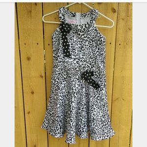 💐HP💐 Sweet Girls Black and White Print Dress